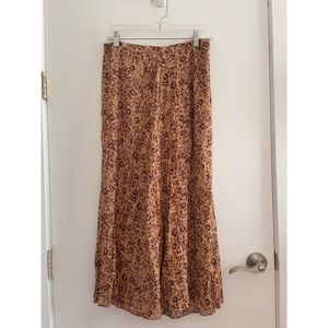 Aritzia Wilfred Midi Skirt (size 6)